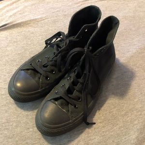 All Black Unisex Converse